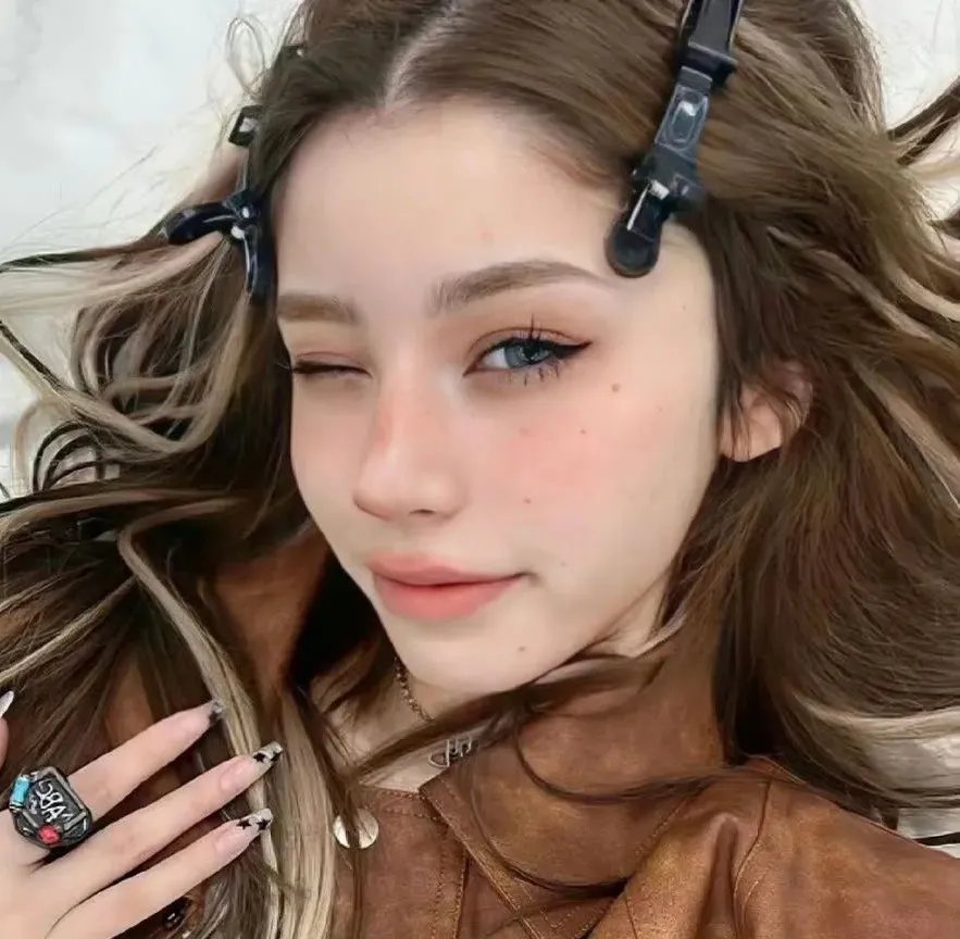 碧血黄花